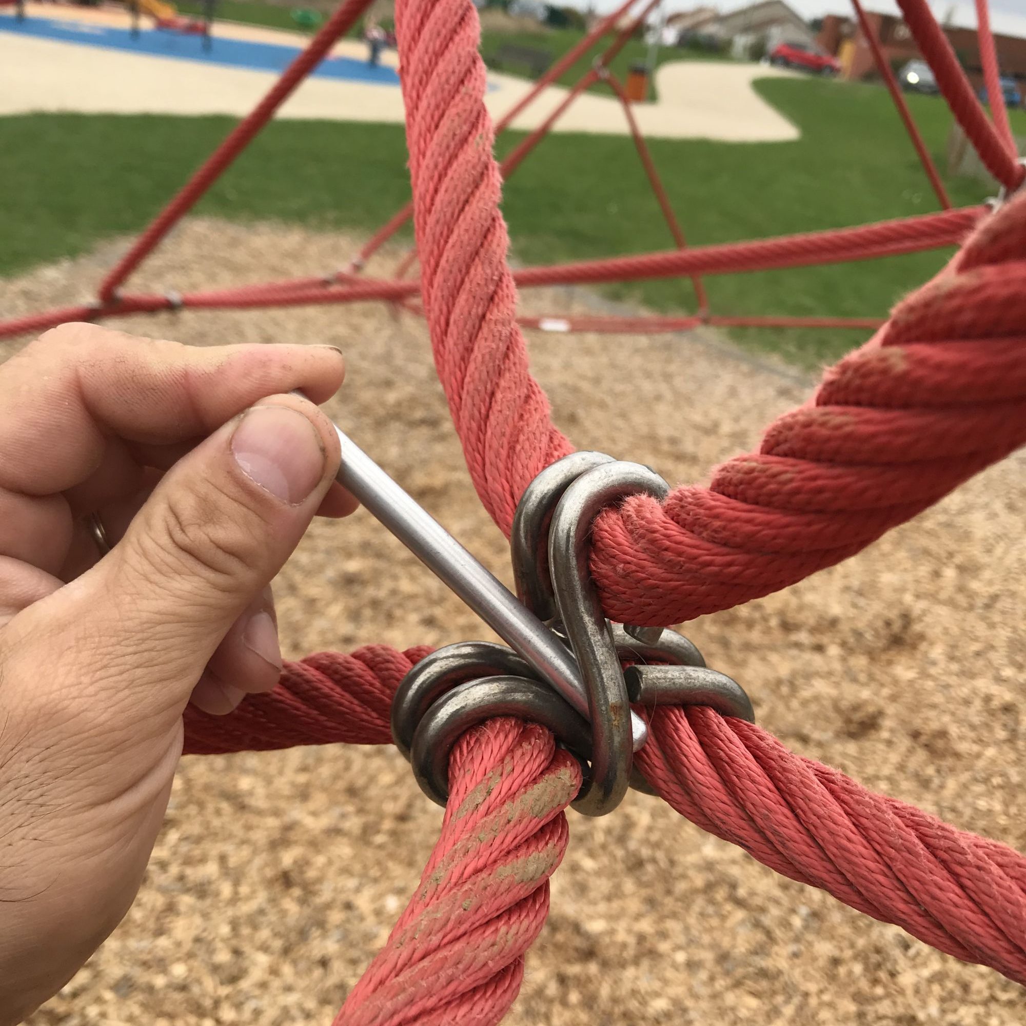 Contrôle d’aires de jeux aux alentours de Strasbourg Lingolsheim